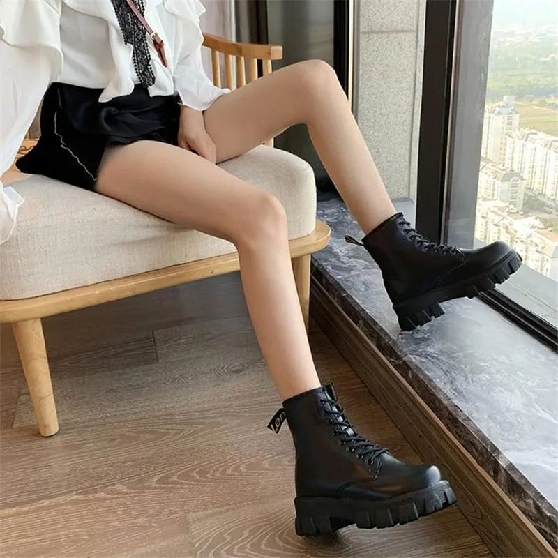 Black Leather Round Toe Lace-up Chunky Heel Boots