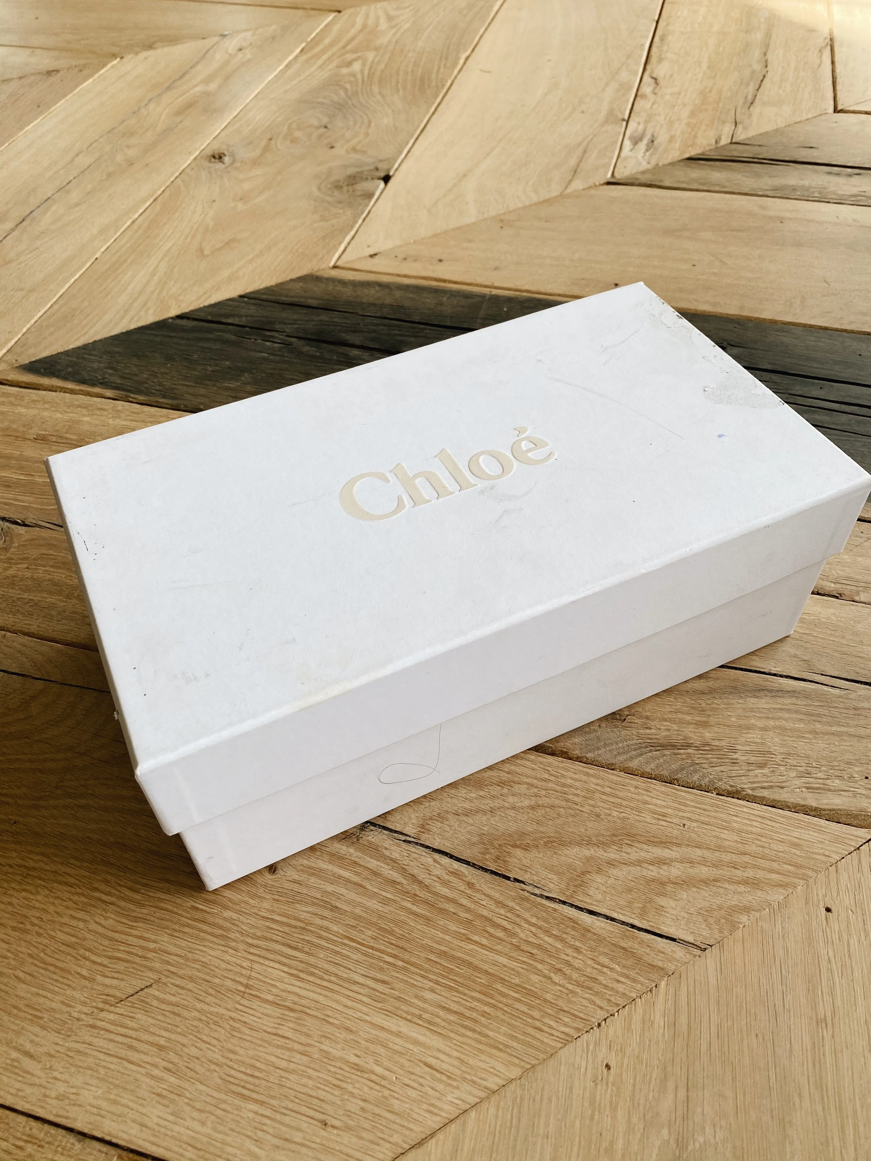 CHLOÉ slides