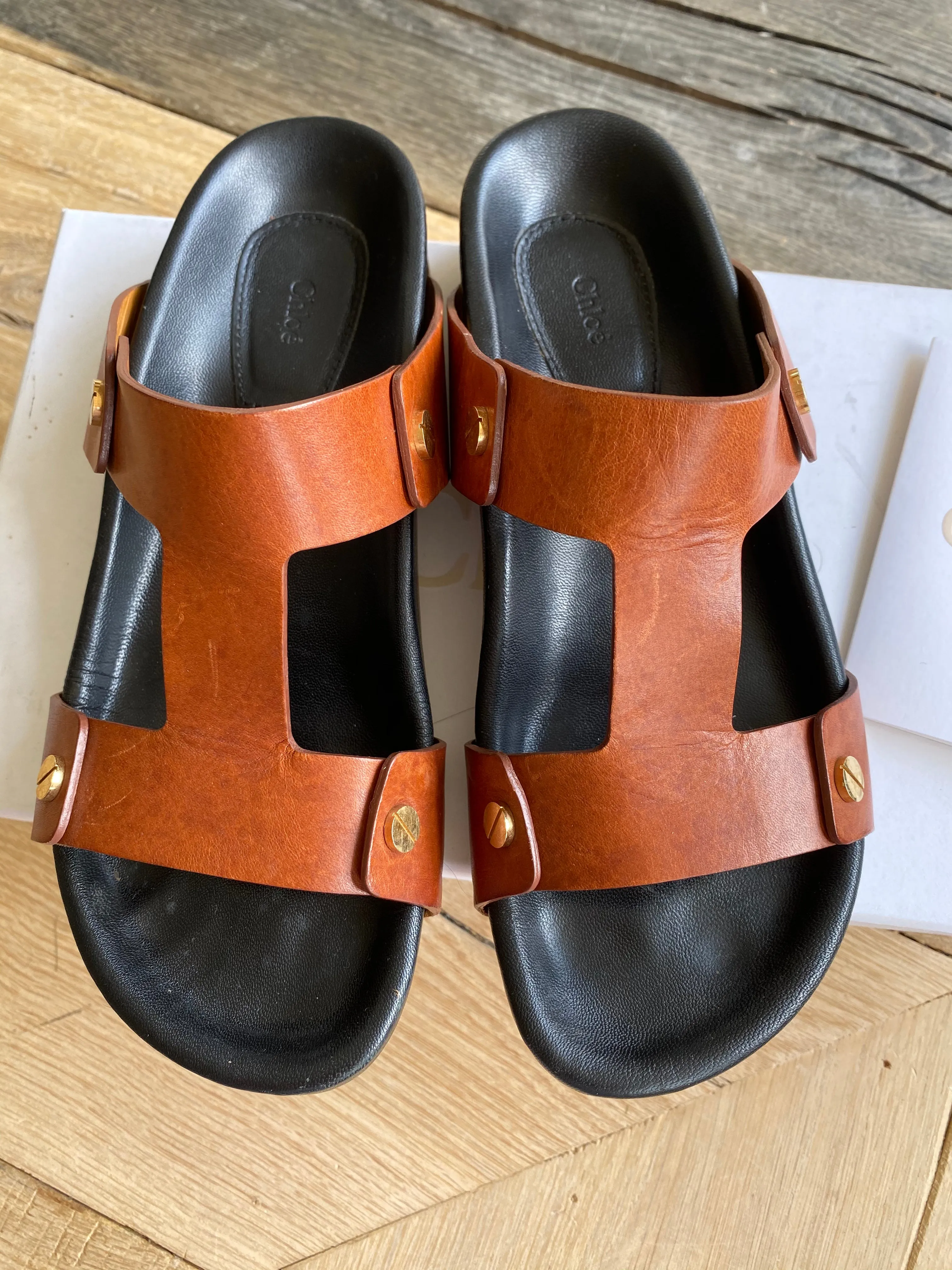 CHLOÉ slides