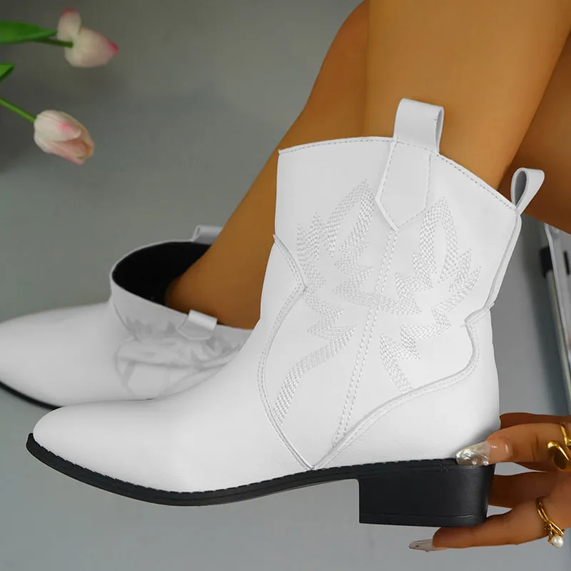 Embroidered cowboy boots England style medium chunky heel short boots