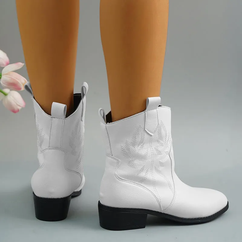 Embroidered cowboy boots England style medium chunky heel short boots