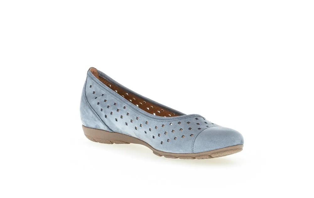 Gabor Ruffle 24.169 Ladies Ballet Pumps