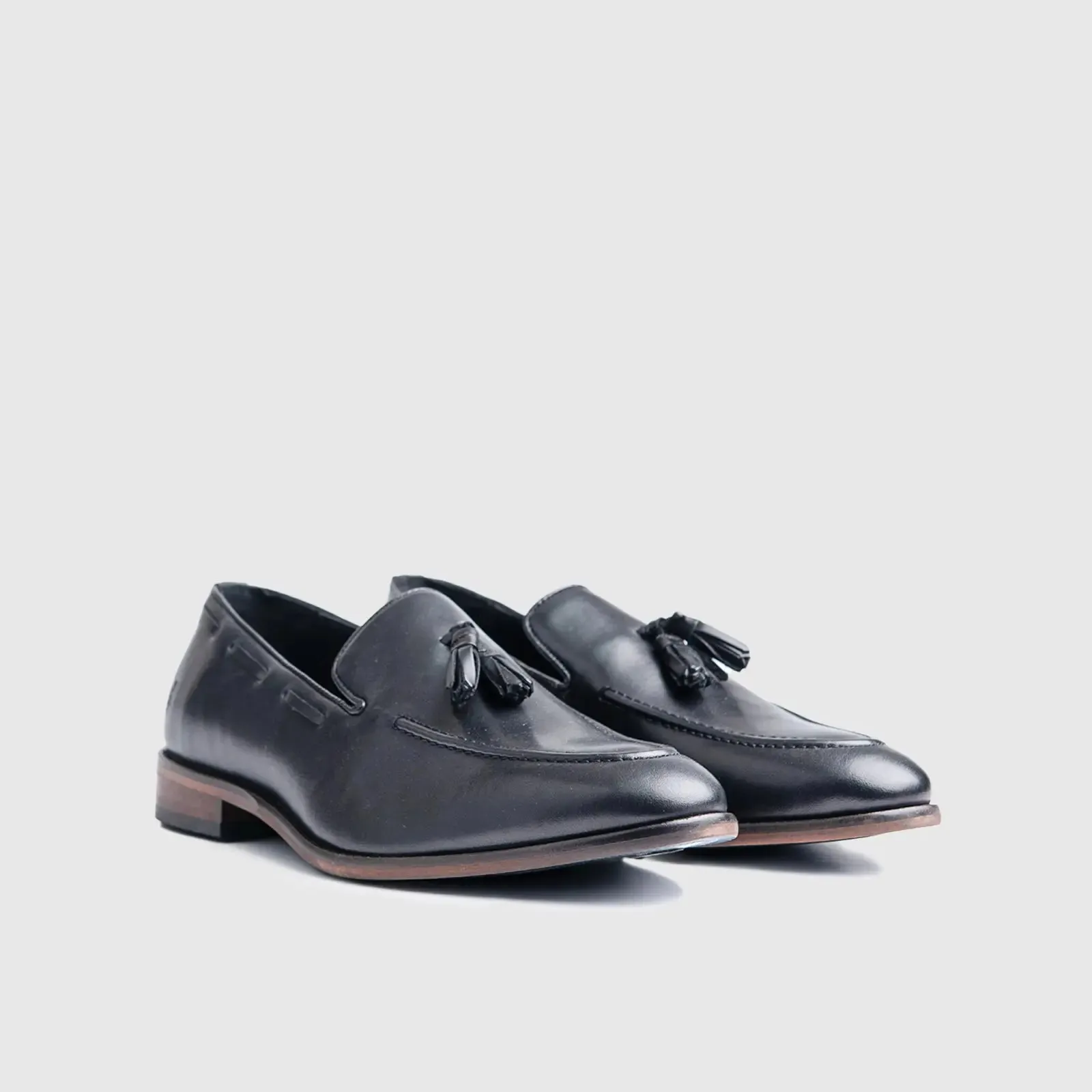 Idris Leather Tassel Loafers Black 00844