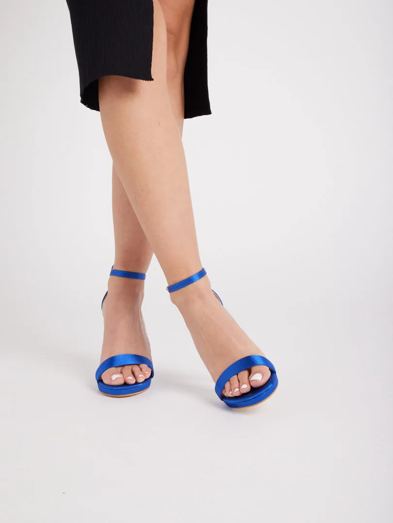 Sandales stilettos satinées