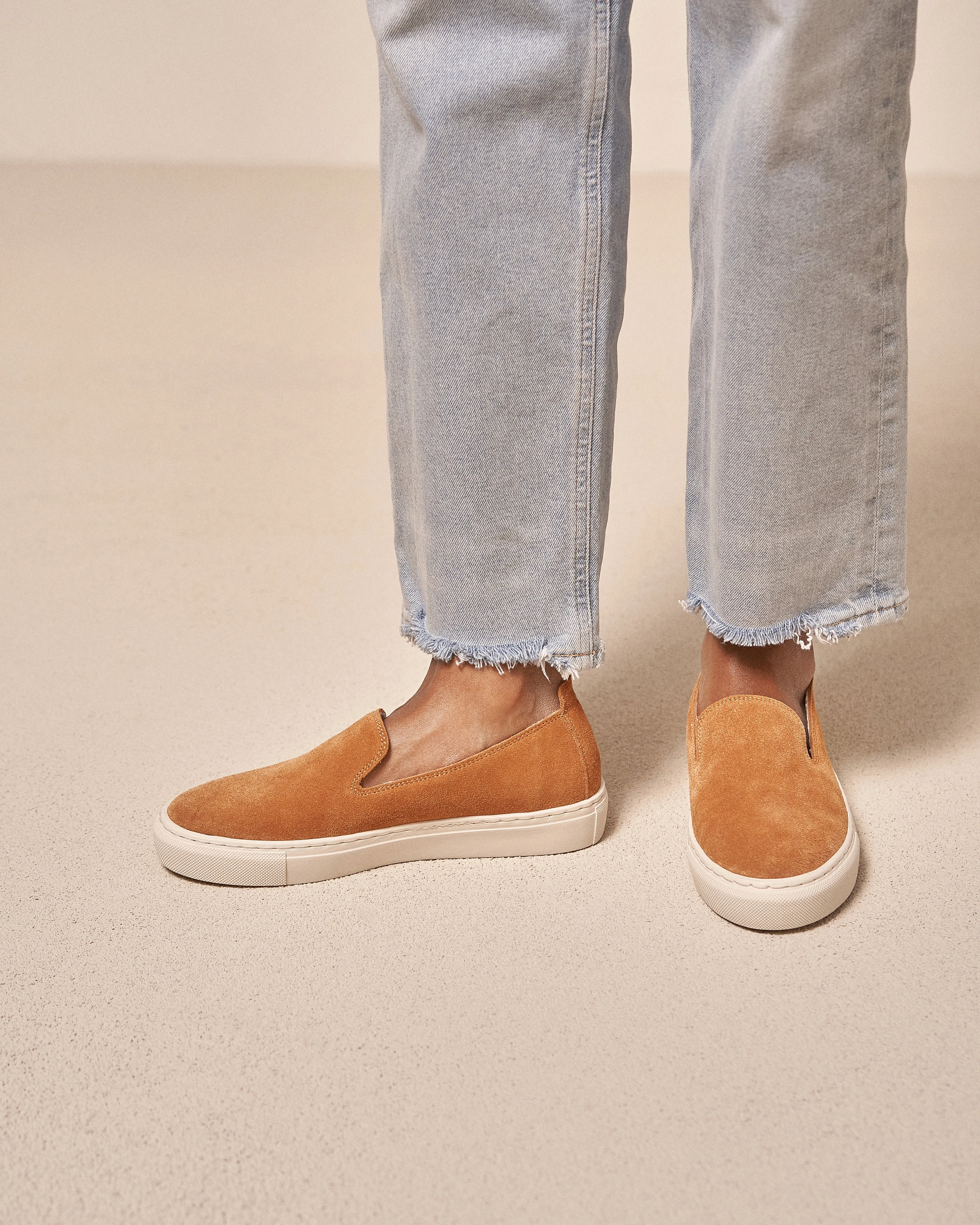 Suede Slip-On - R39SO - Hamptons Cuero