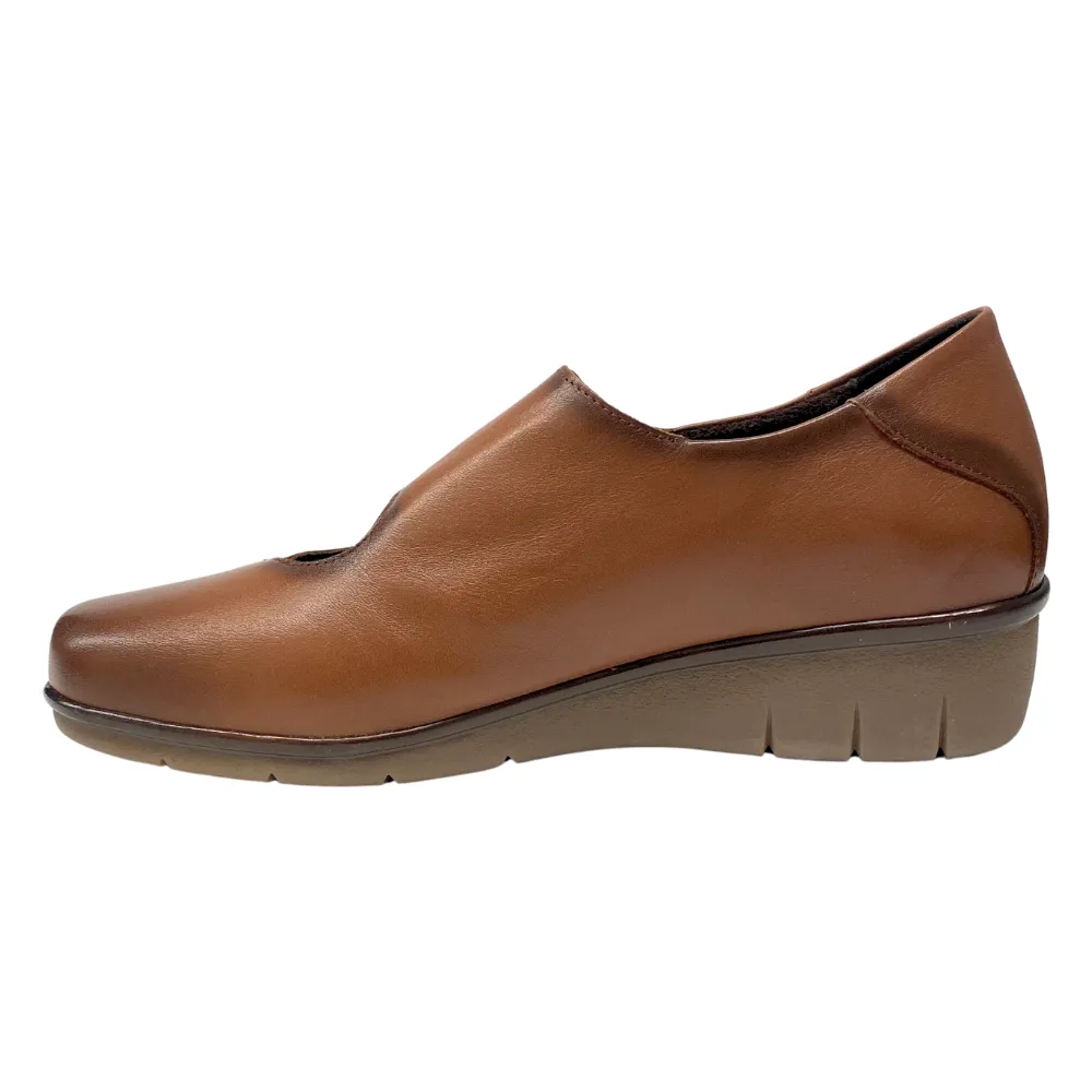 Valeria's Maddy Brown Wedge Slip-On (Women's)