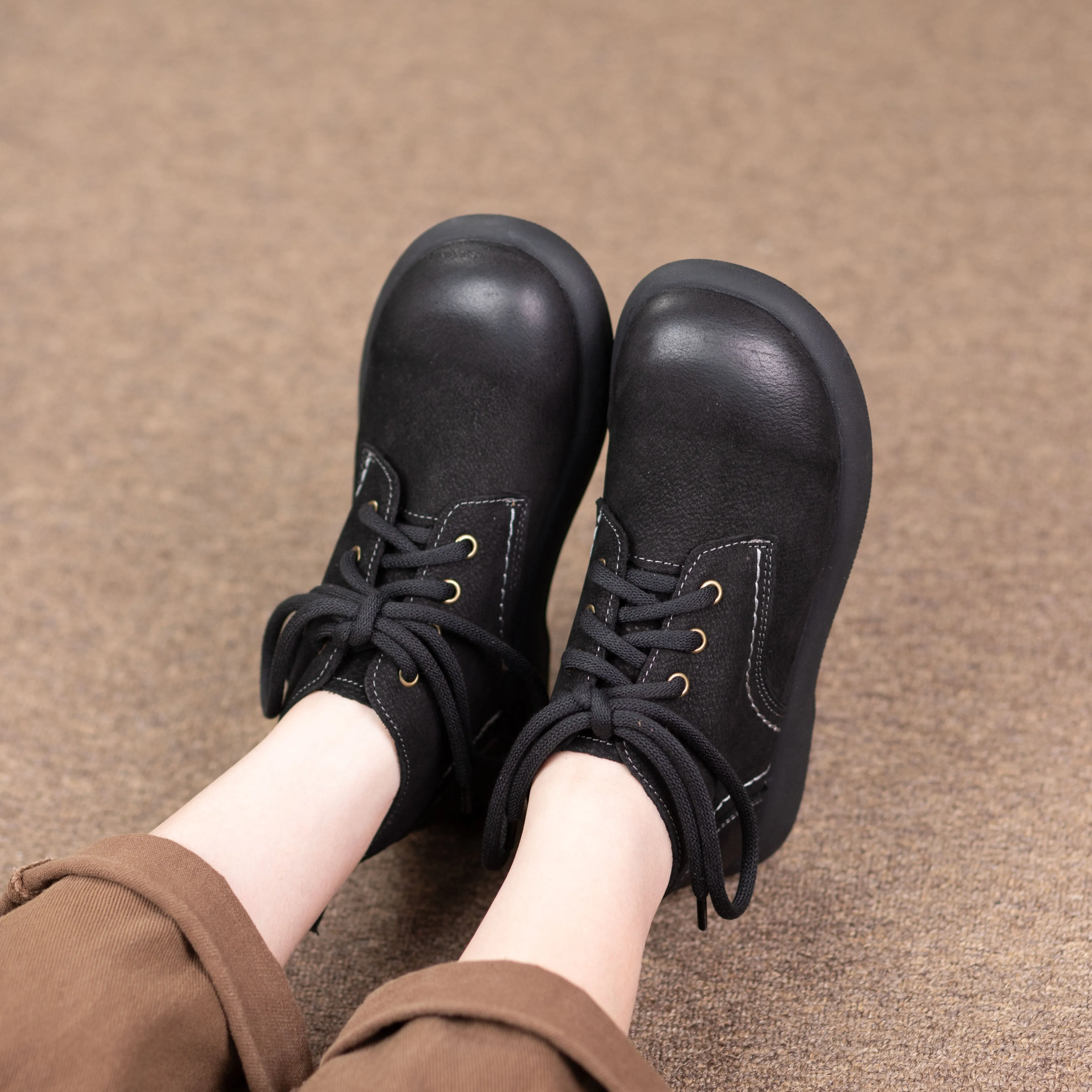 Women's Literary Leather Vintage Casual Lace-up Boots