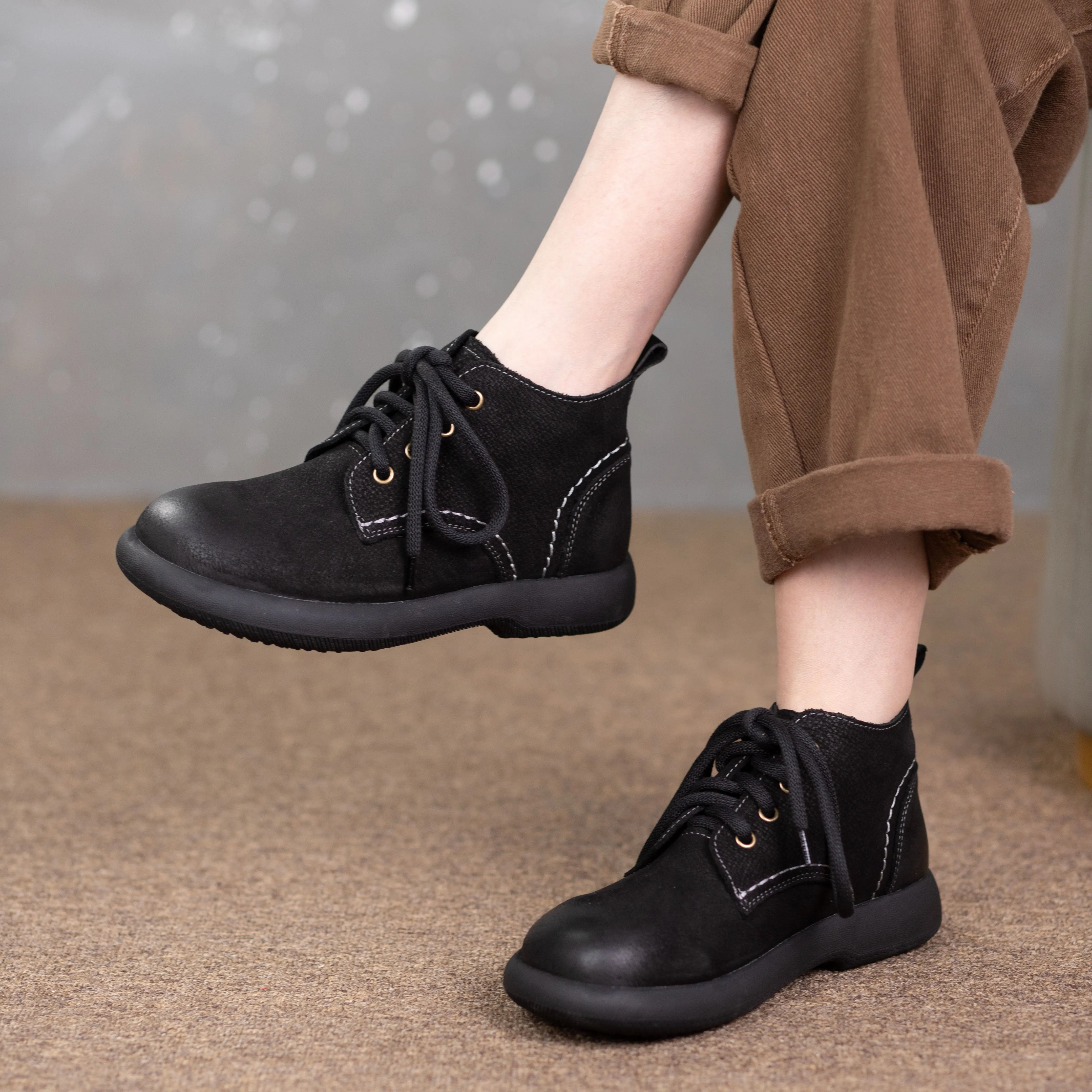 Women's Literary Leather Vintage Casual Lace-up Boots