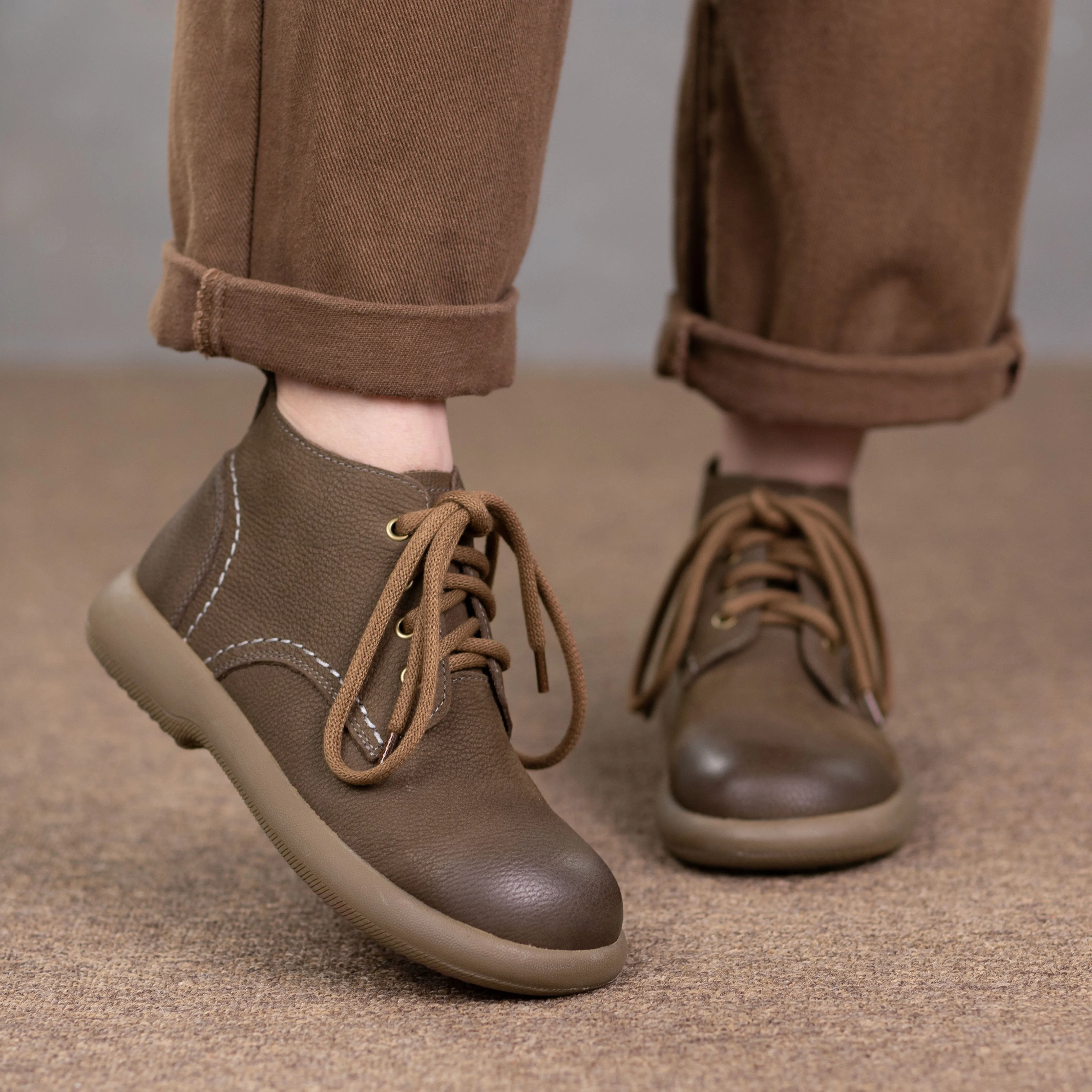 Women's Literary Leather Vintage Casual Lace-up Boots