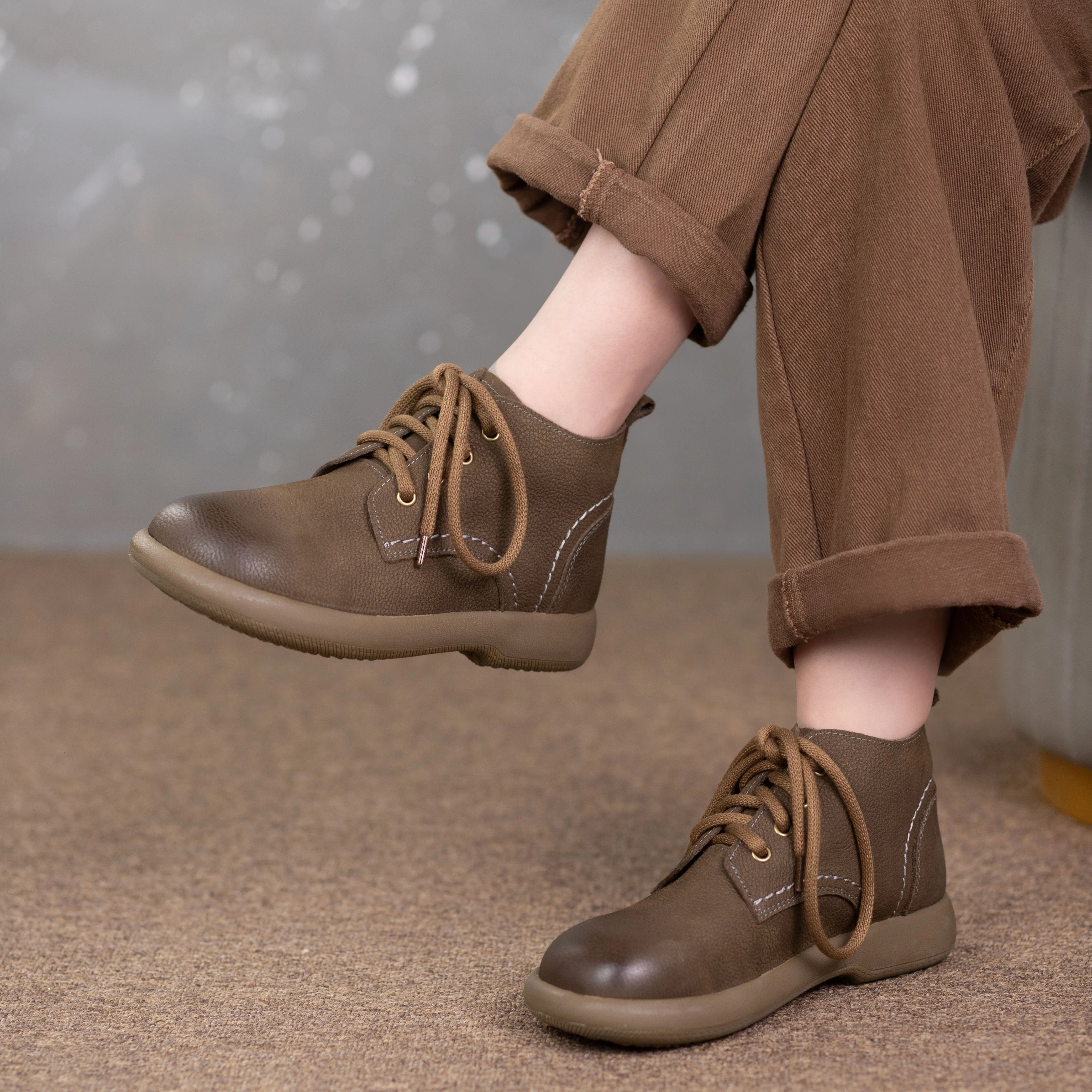 Women's Literary Leather Vintage Casual Lace-up Boots